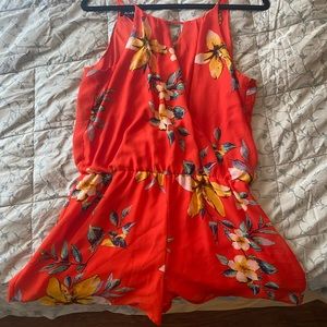 Super cute Romper!